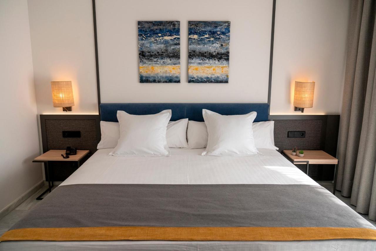 Urh Sitges Playa Hotel Ngoại thất bức ảnh