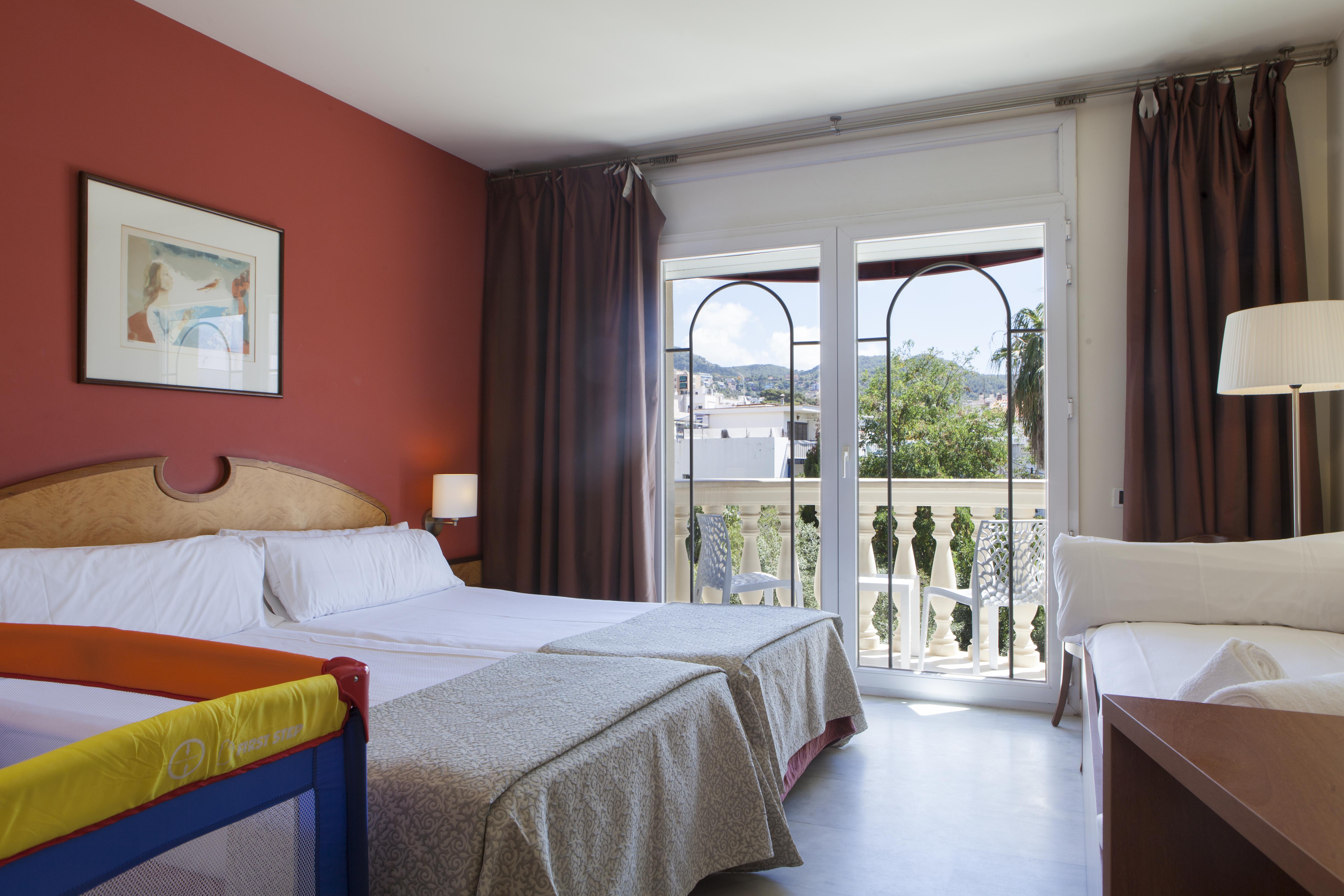 Urh Sitges Playa Hotel Ngoại thất bức ảnh